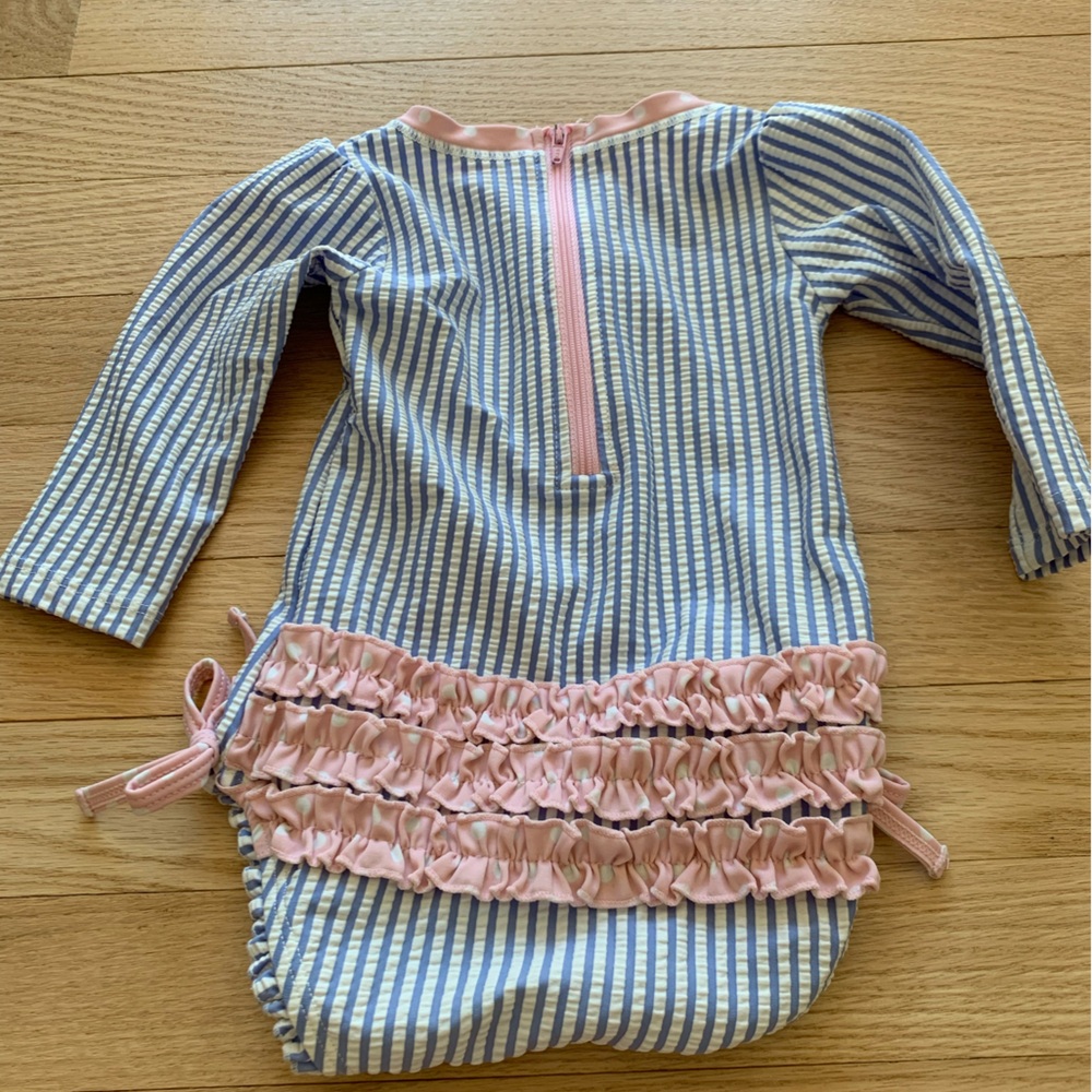 Ruffle Butts Classic Seersucker Blue and Pink Swimsuit Size 6-12 Mths - Picture 2 of 6